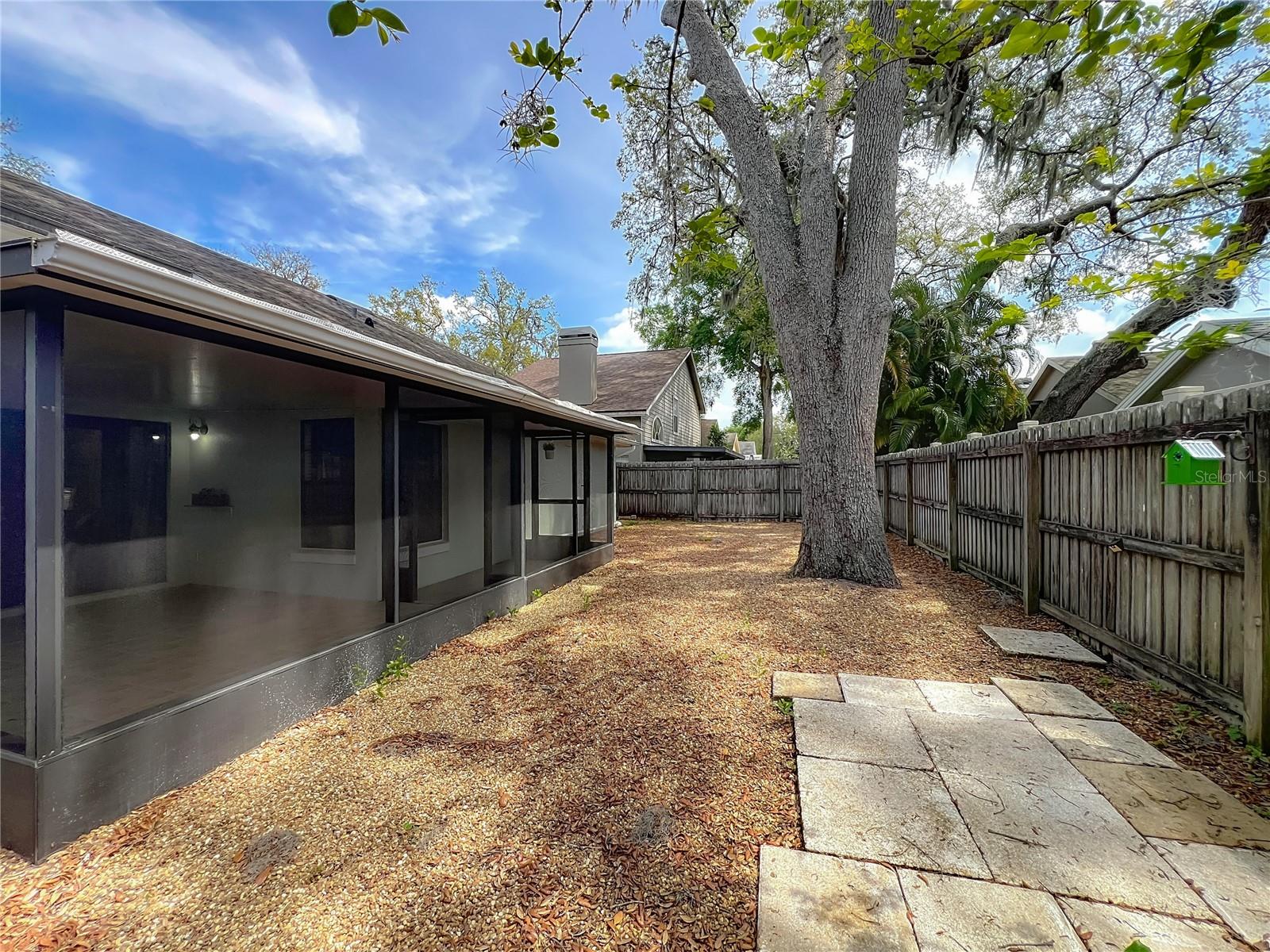 Image 61 of 70 For 998 Piedmont Oaks Drive