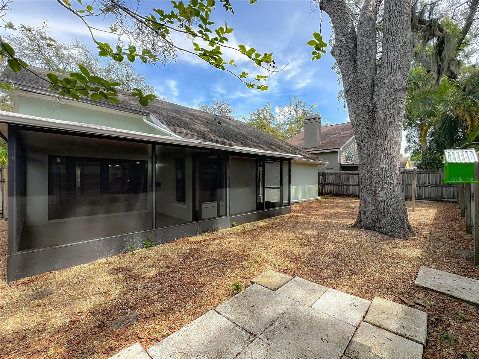 Image 62 of 70 For 998 Piedmont Oaks Drive