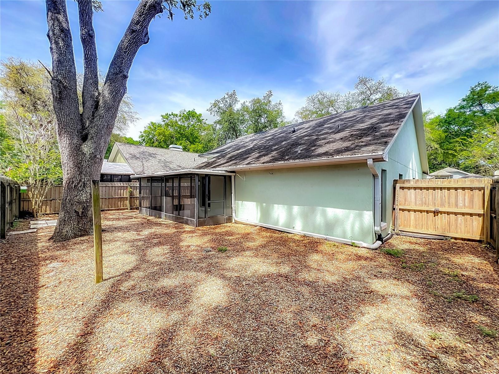 Image 63 of 70 For 998 Piedmont Oaks Drive
