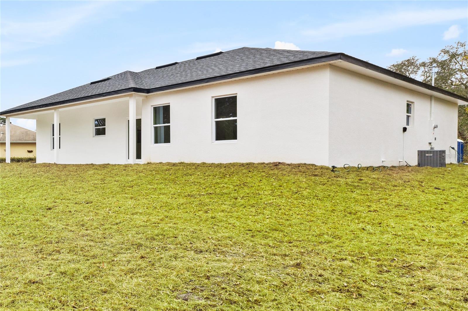 Image 32 of 40 For 8758 Circular Way