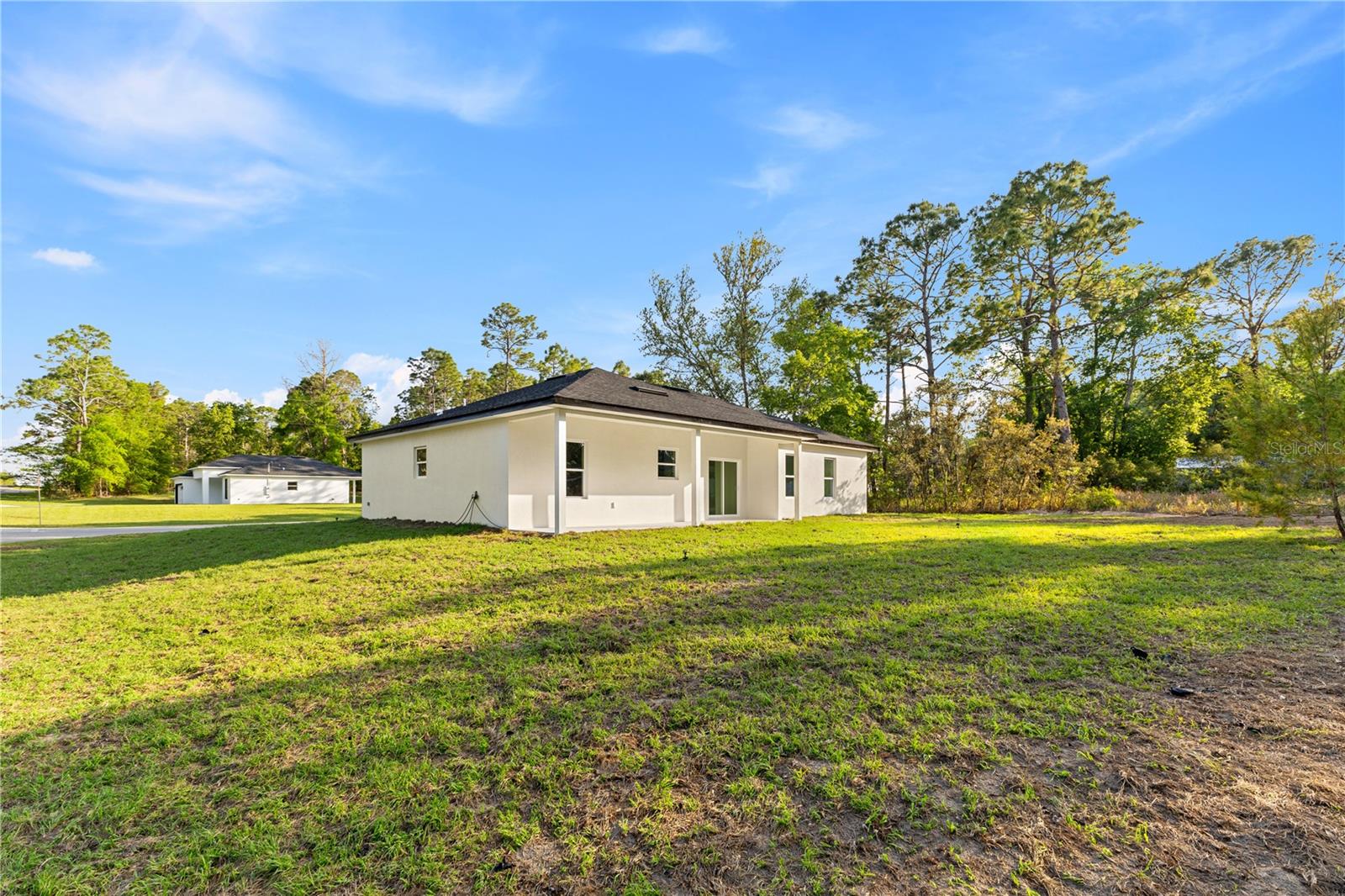 Image 34 of 40 For 8758 Circular Way