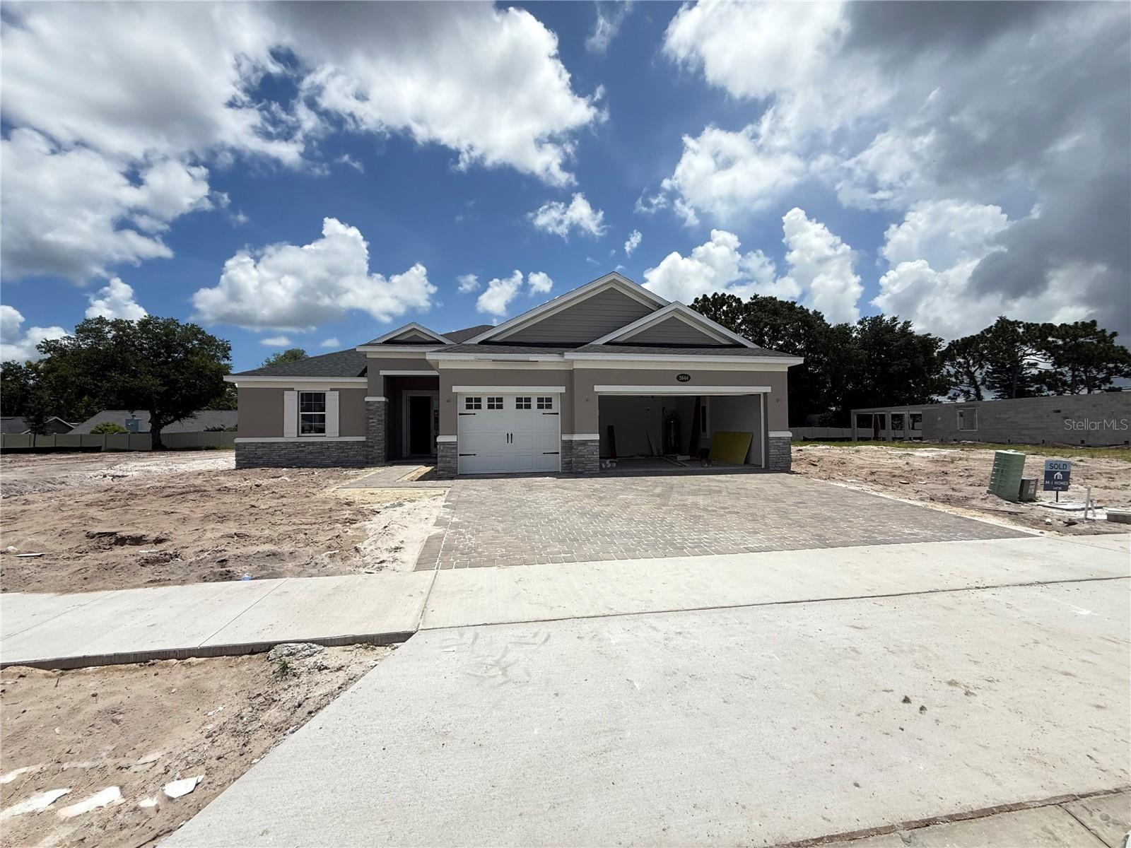 Image 16 of 22 For 2644 Ravencliffe Terrace