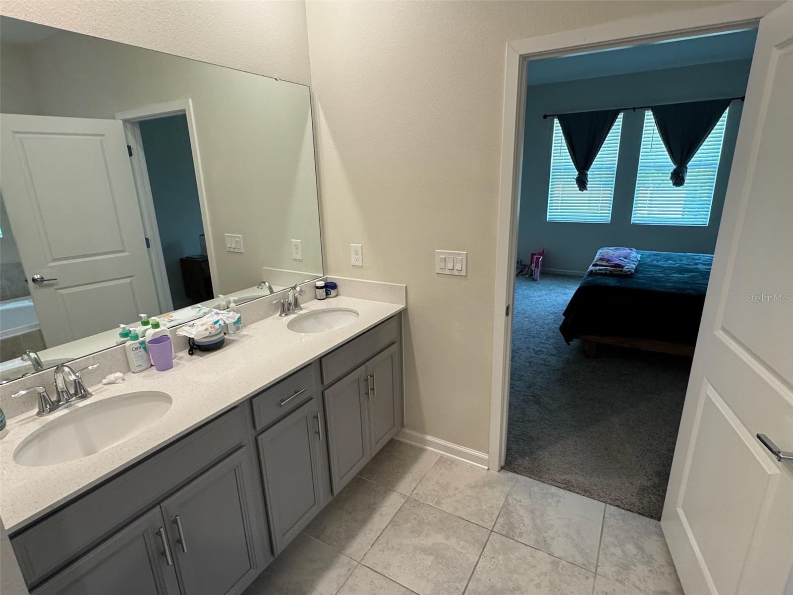 Image 19 of 27 For 5550 Bakewell Place