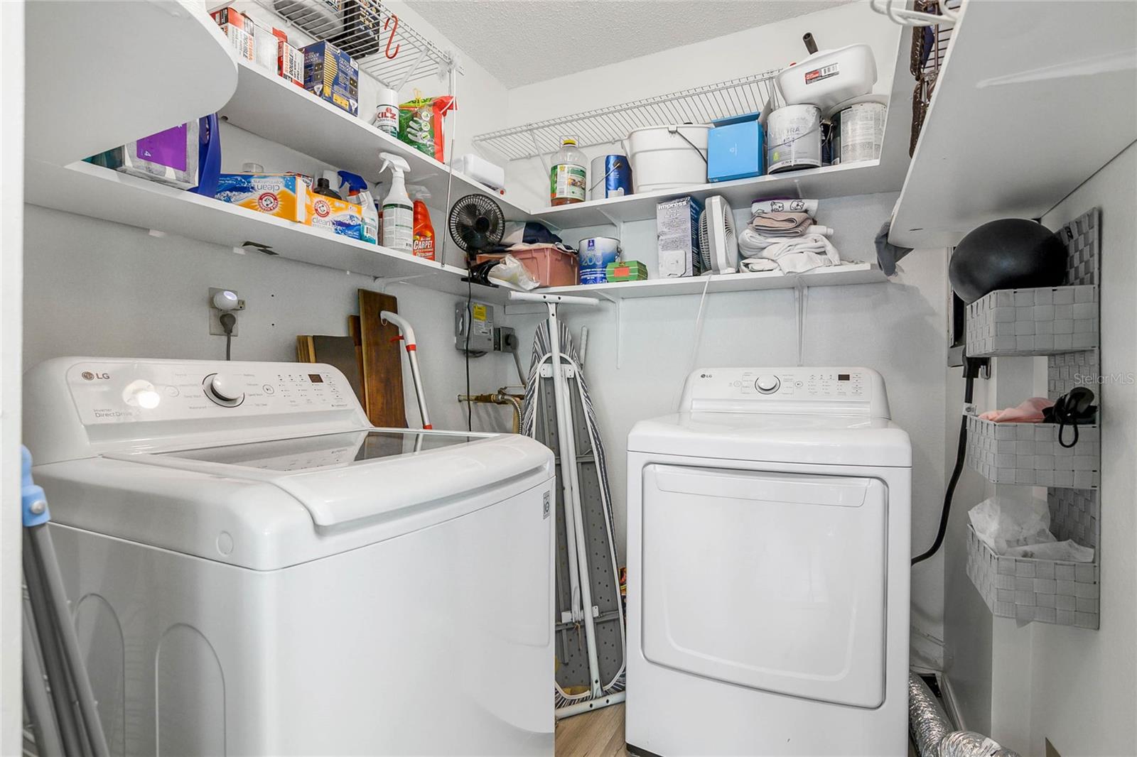 Image 16 of 22 For 7400 College Parkway 5b