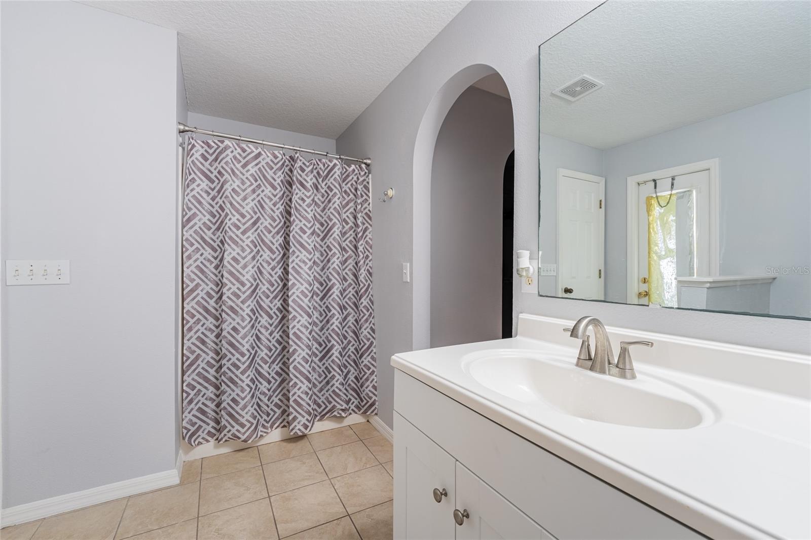 Image 16 of 29 For 1632 Lansfield Avenue