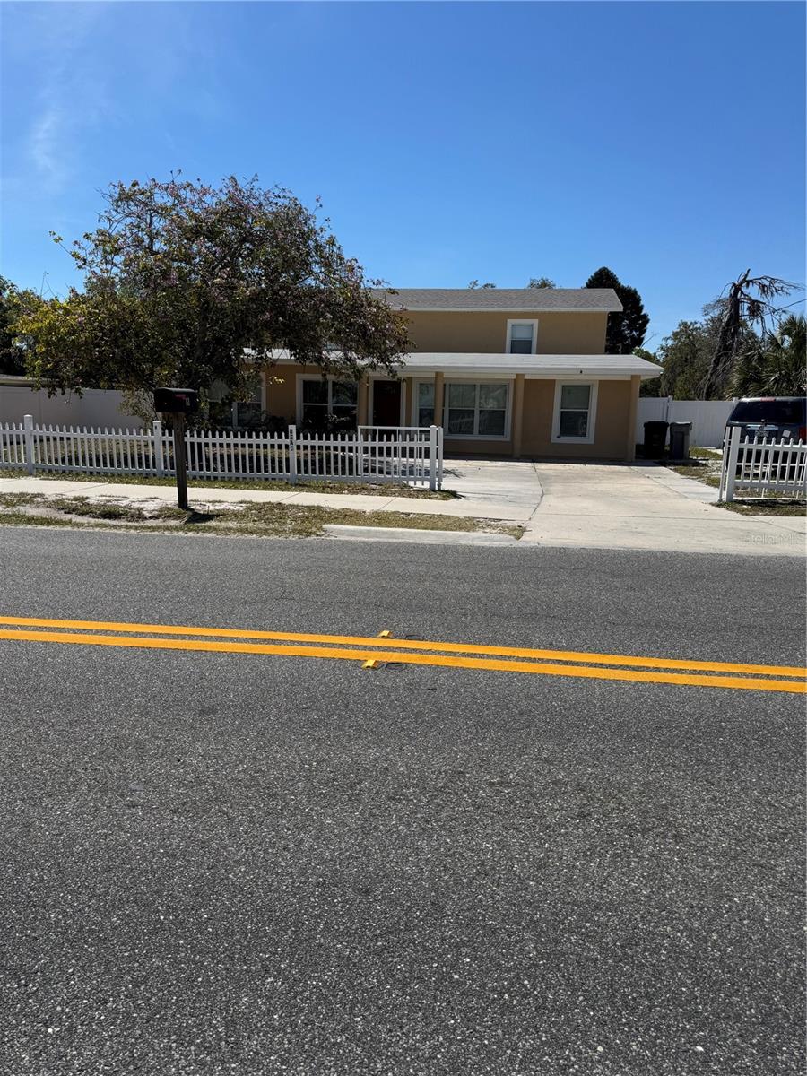Image 68 of 72 For 8 Summit Street