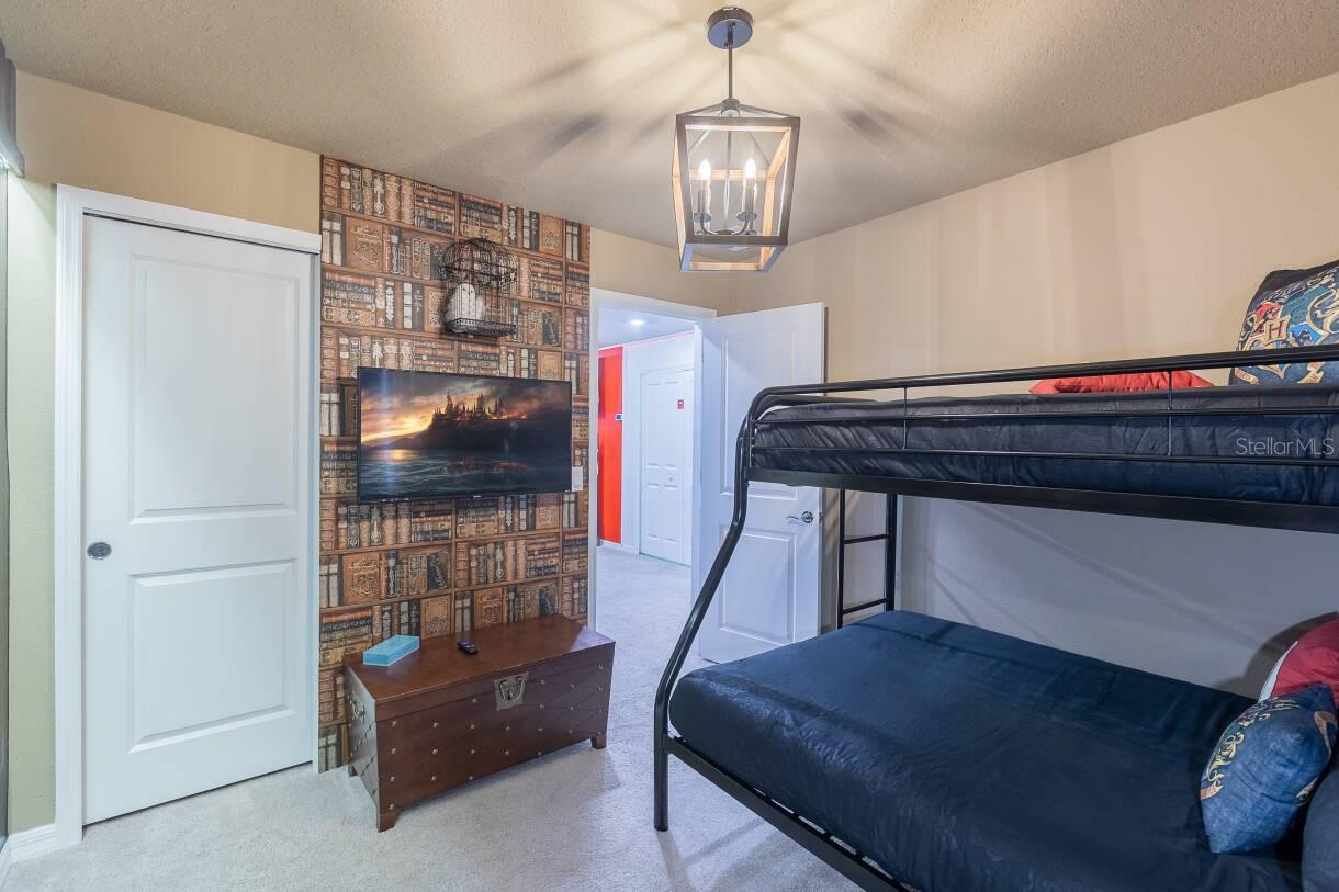 Image 36 of 62 For 136 Jetty Way