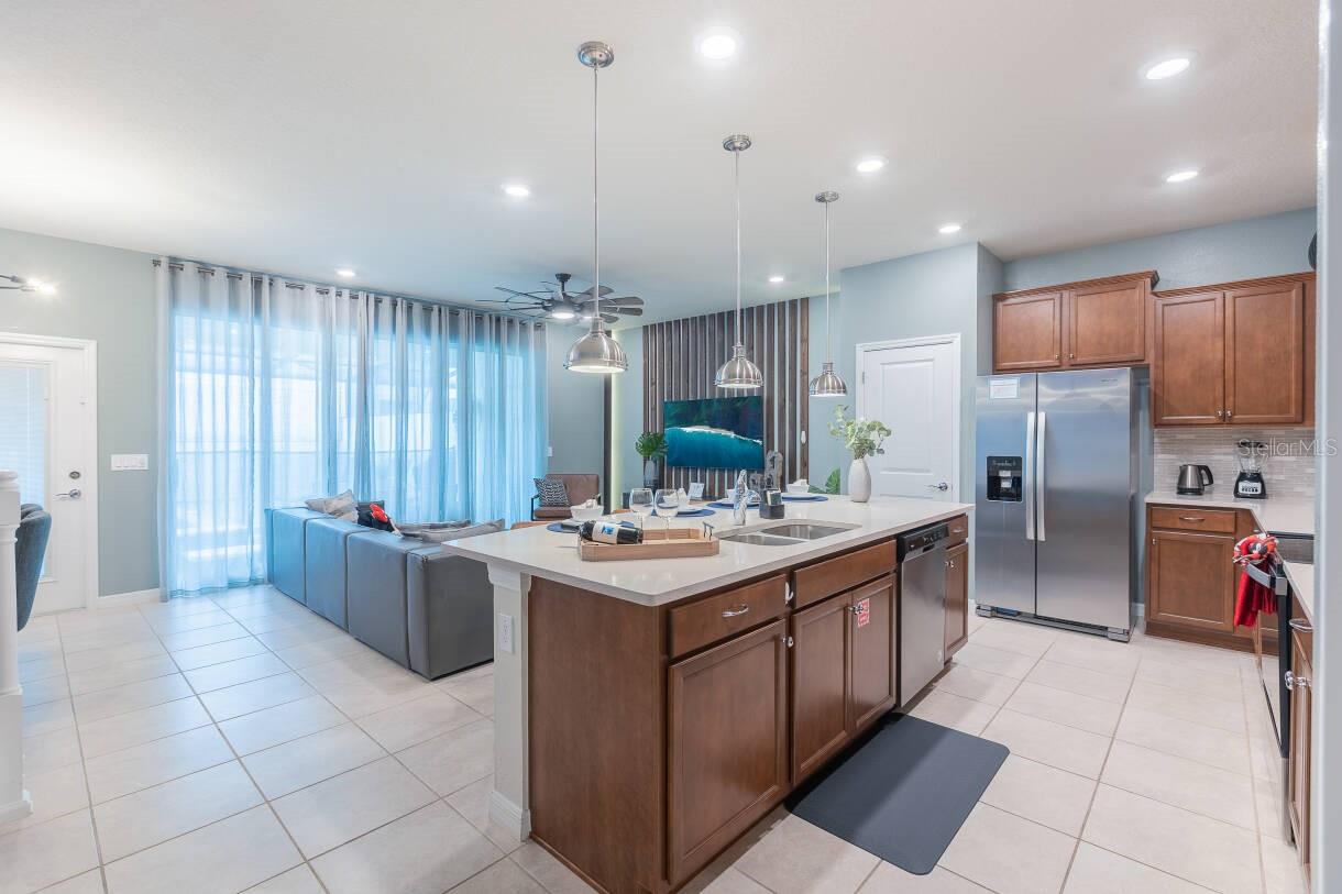 Image 5 of 62 For 136 Jetty Way
