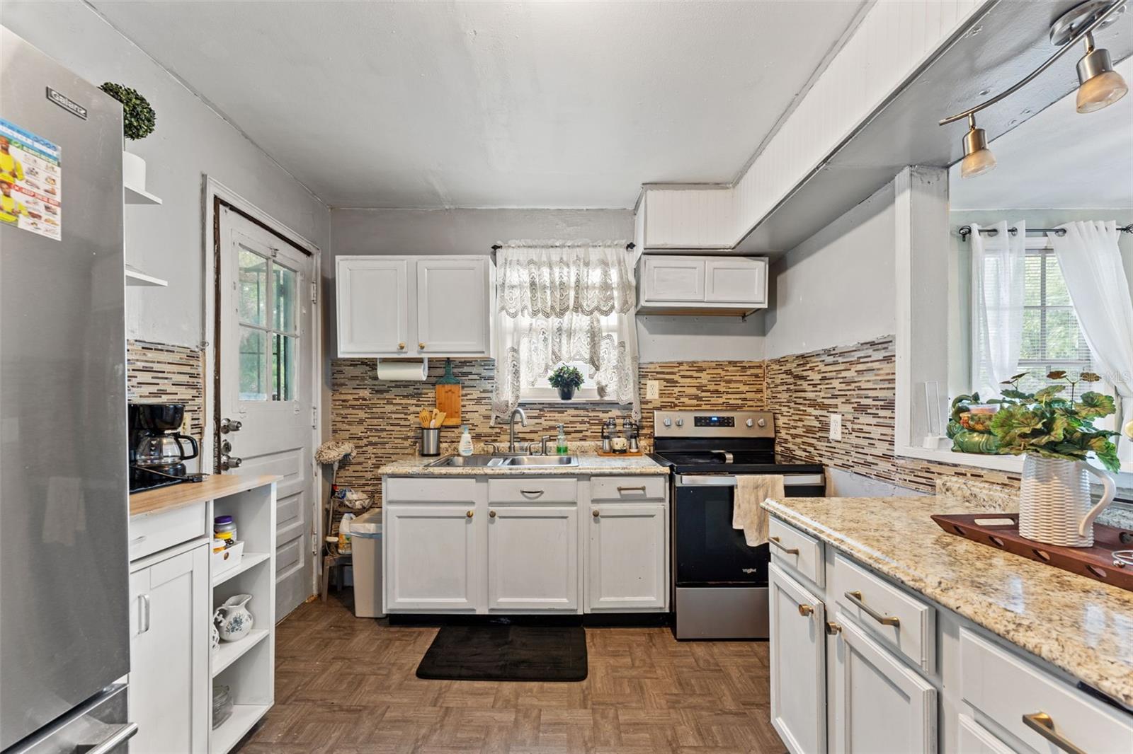 Image 15 of 25 For 1204 Shore Drive