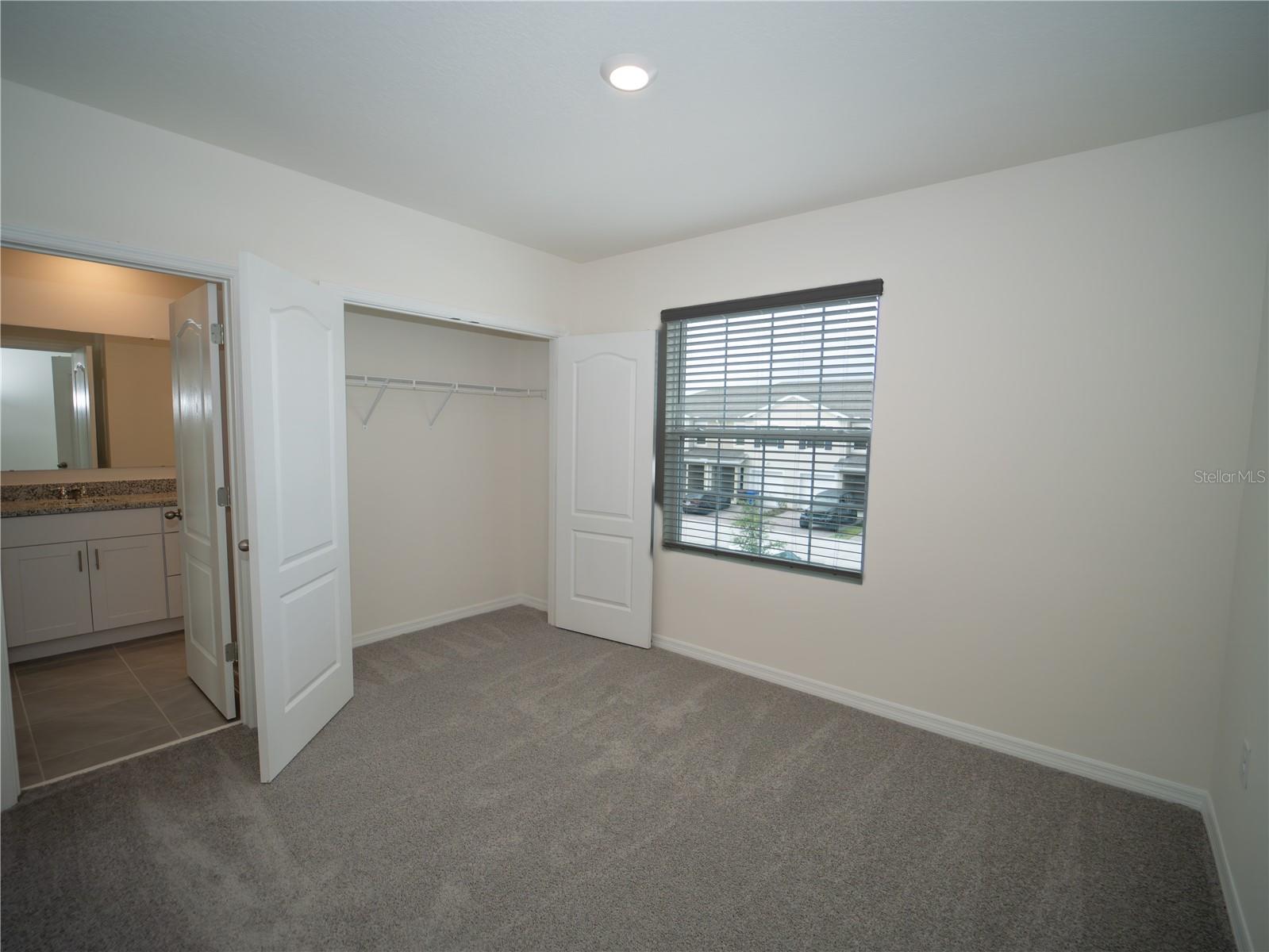 Image 16 of 18 For 1498 Isleta Loop