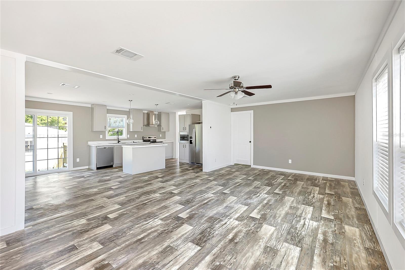 Image 6 of 38 For 9055 Atlas Drive