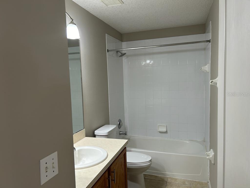 Image 8 of 10 For 1945 Sherbourn Street
