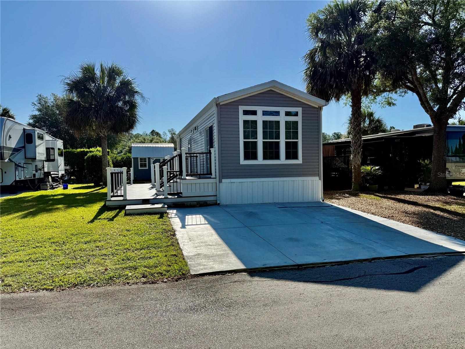 Image 3 of 90 For 3067 102nd Avenue Road