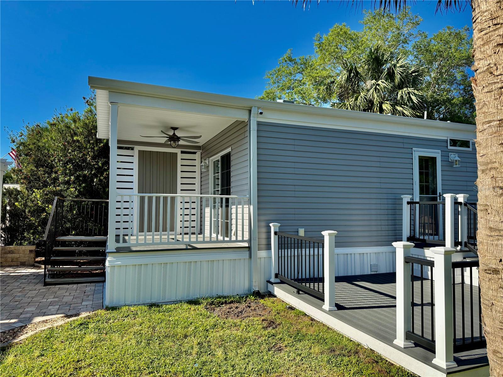 Image 8 of 90 For 3067 102nd Avenue Road