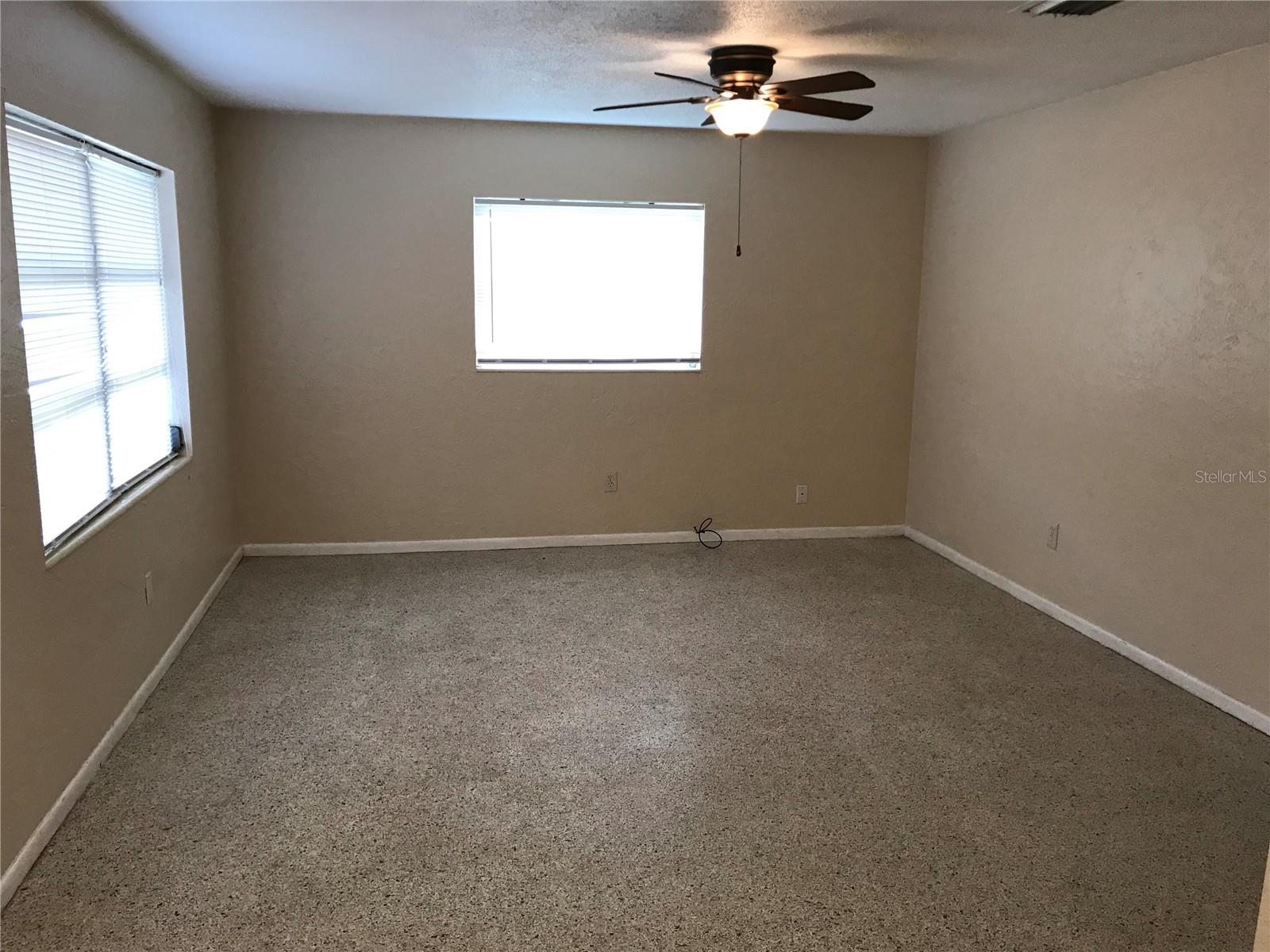Image 2 of 12 For 530 Ruffel Street