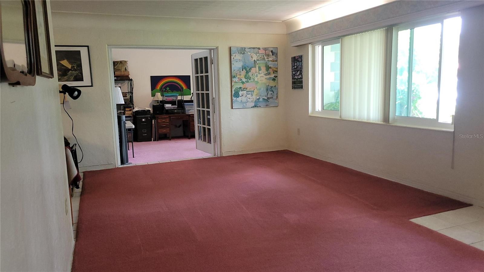 Image 4 of 12 For 6639 Renaldo Way S