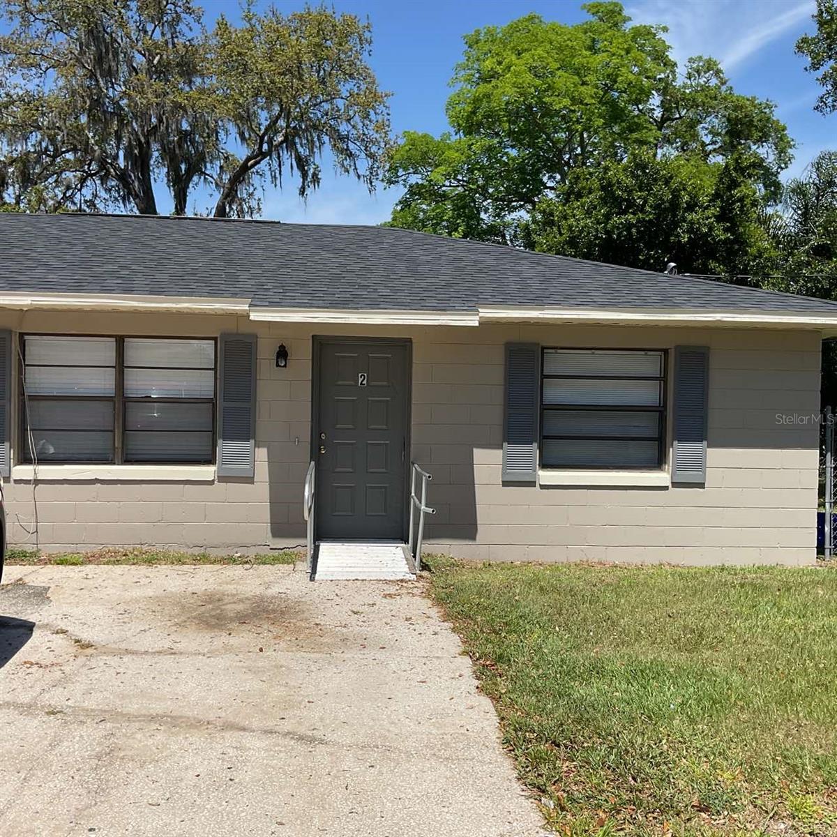 Listing photo id 7 for 385 Lime Street
