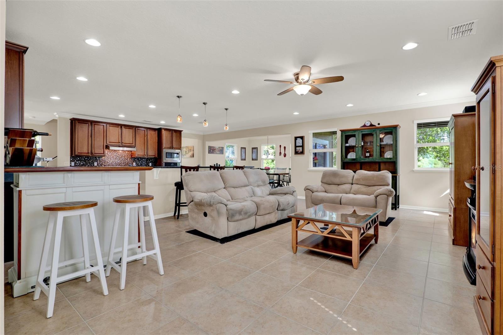Image 8 of 64 For 732 Wildmere Village Cove