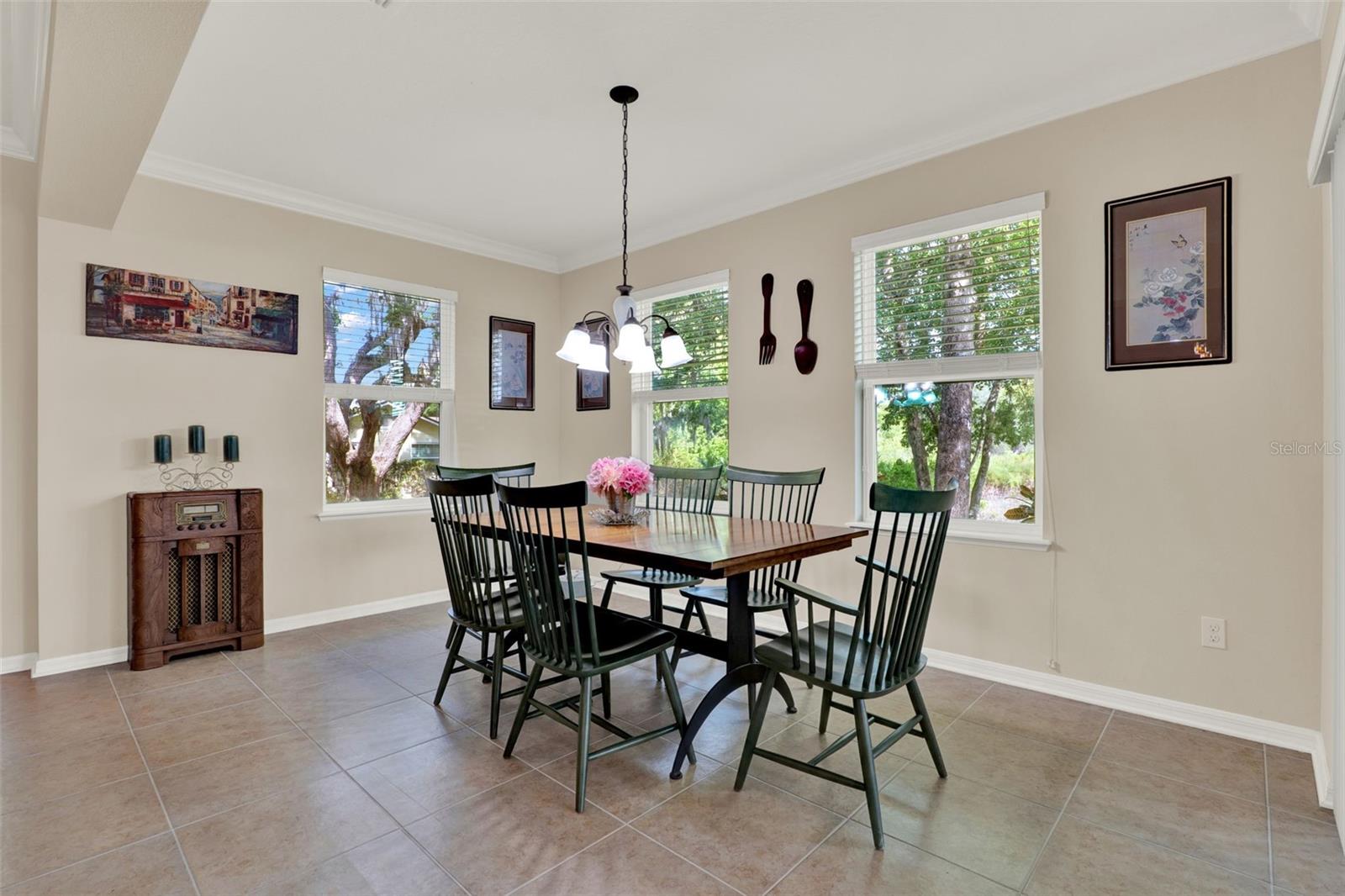 Image 9 of 64 For 732 Wildmere Village Cove