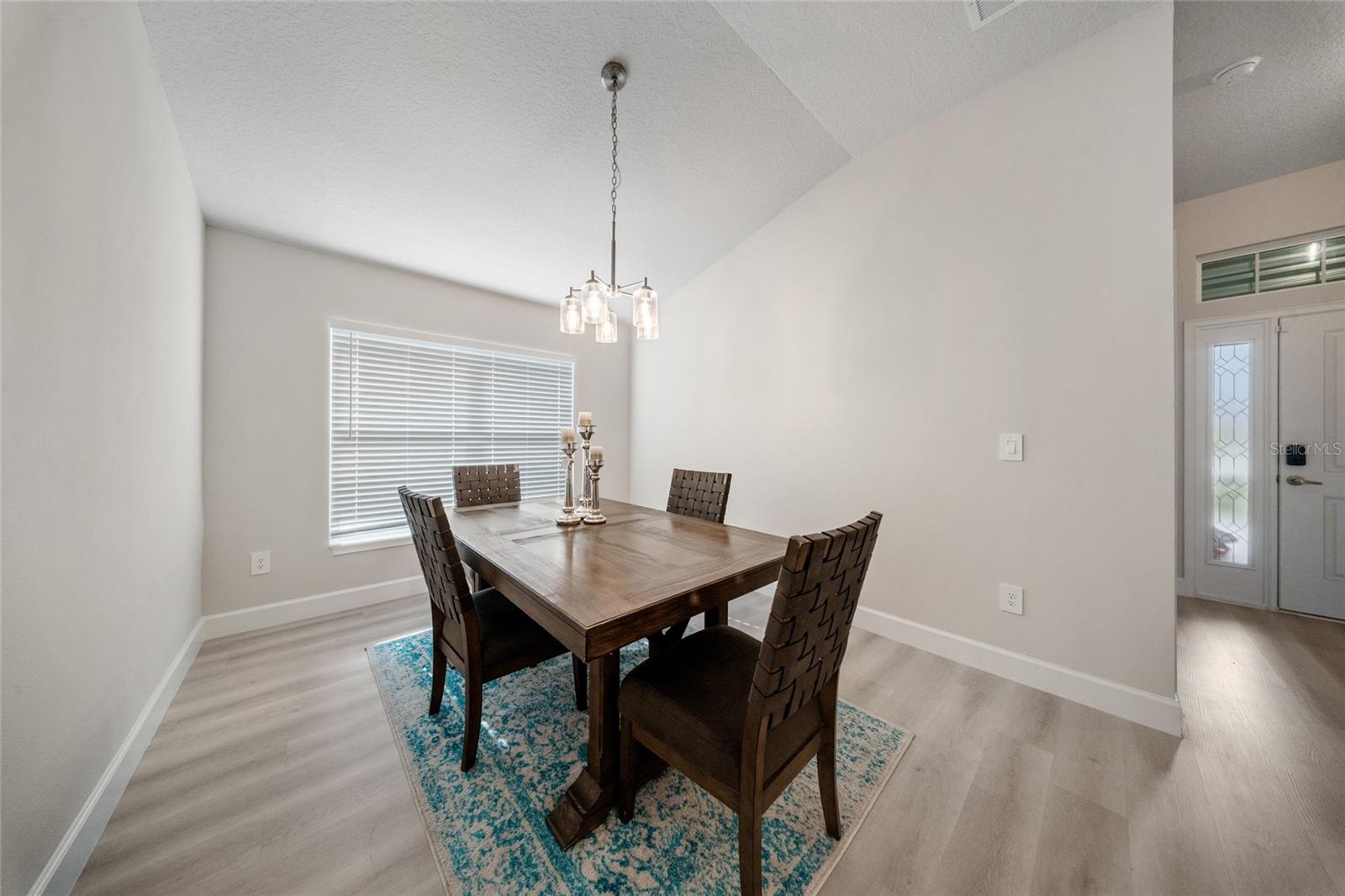 Image 14 of 37 For 8137 Merano Avenue