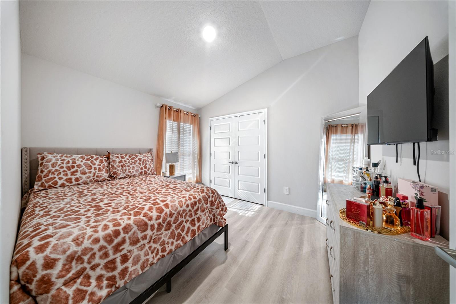 Image 19 of 37 For 8137 Merano Avenue