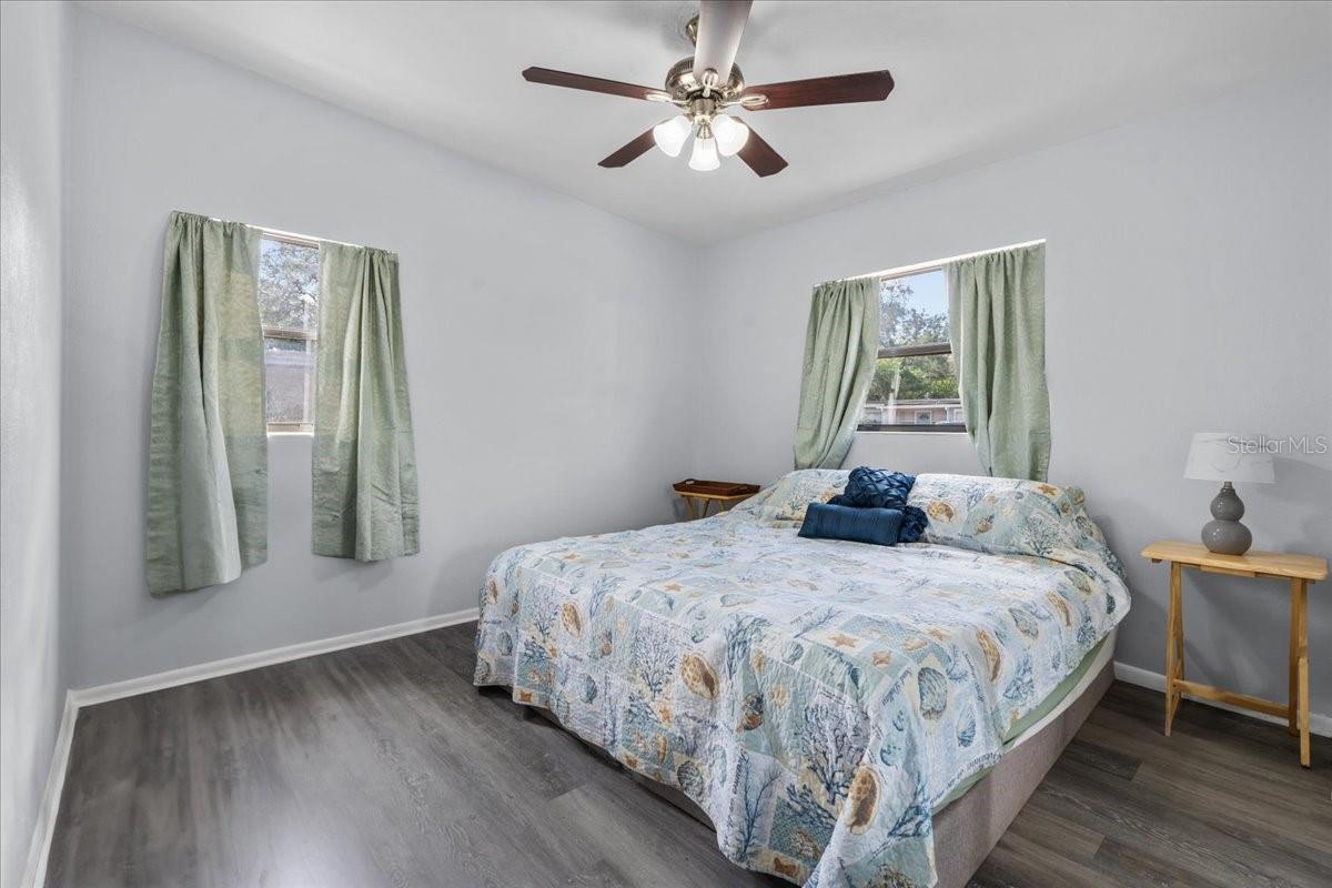 Image 19 of 25 For 451 Hibiscus Road