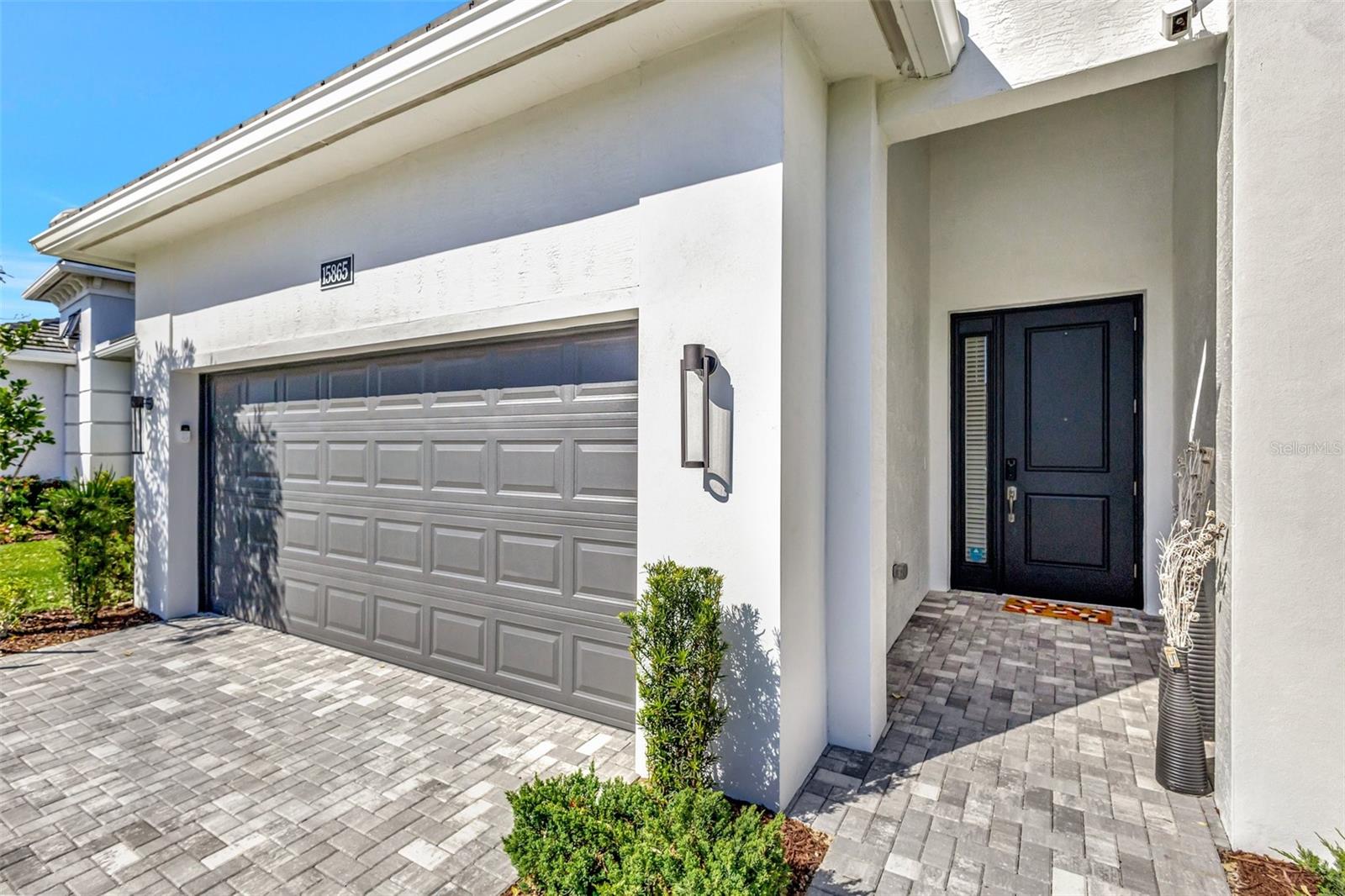 Image 3 of 85 For 15865 Key Biscayne Lane
