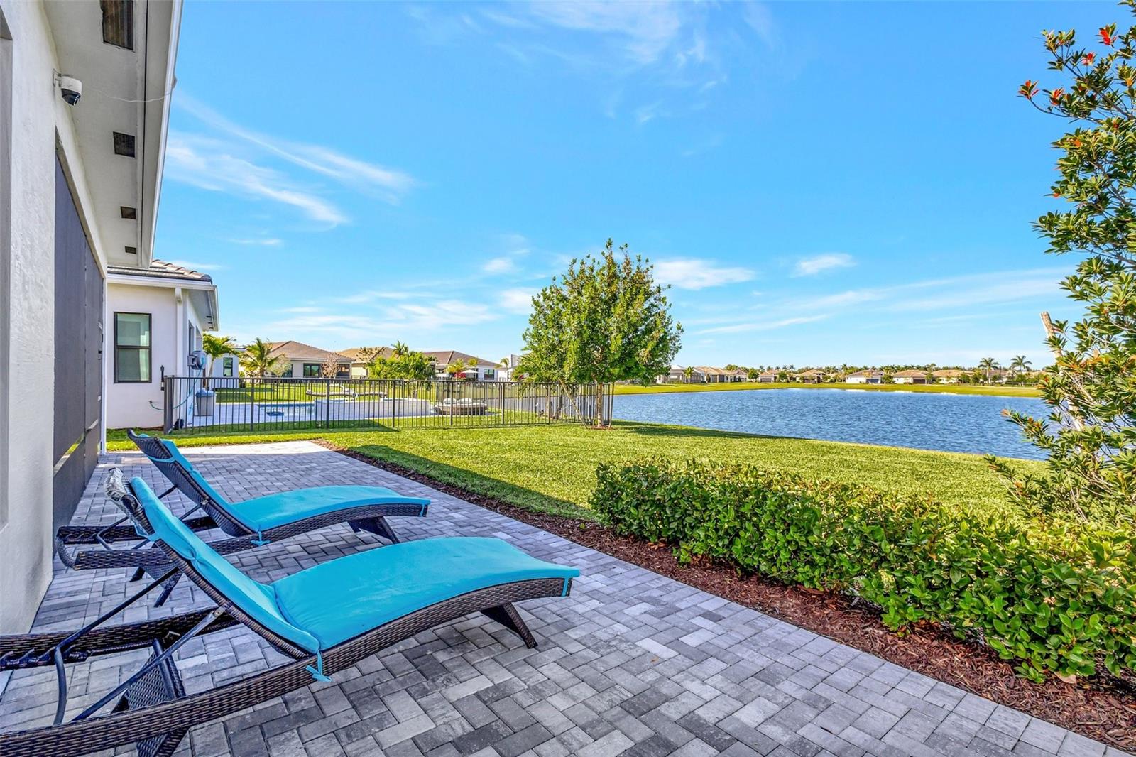 Image 41 of 85 For 15865 Key Biscayne Lane