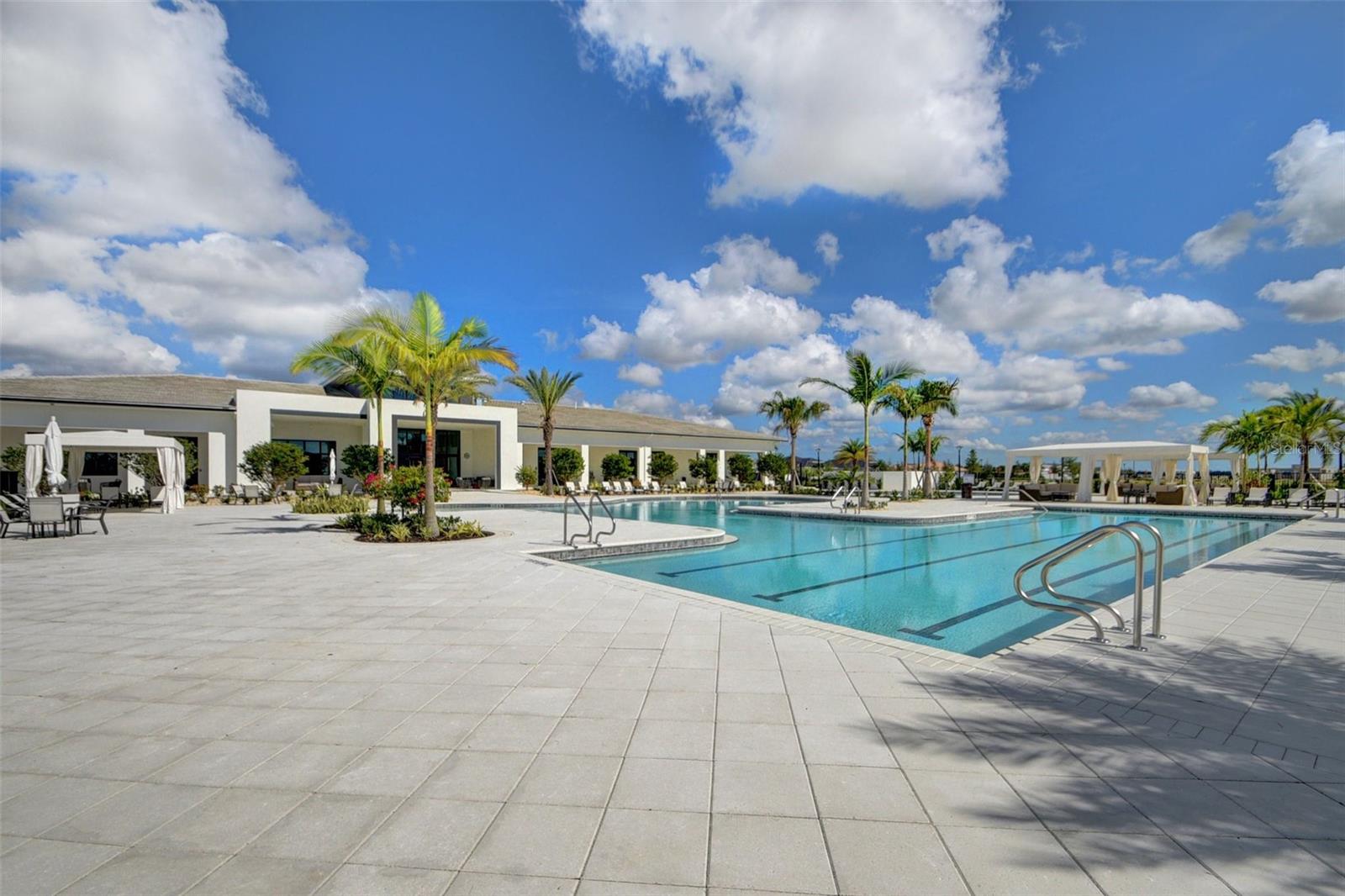 Image 58 of 85 For 15865 Key Biscayne Lane