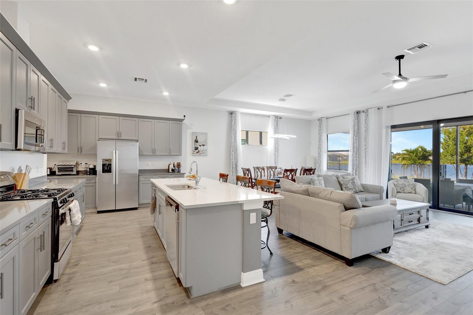 Image 6 of 85 For 15865 Key Biscayne Lane