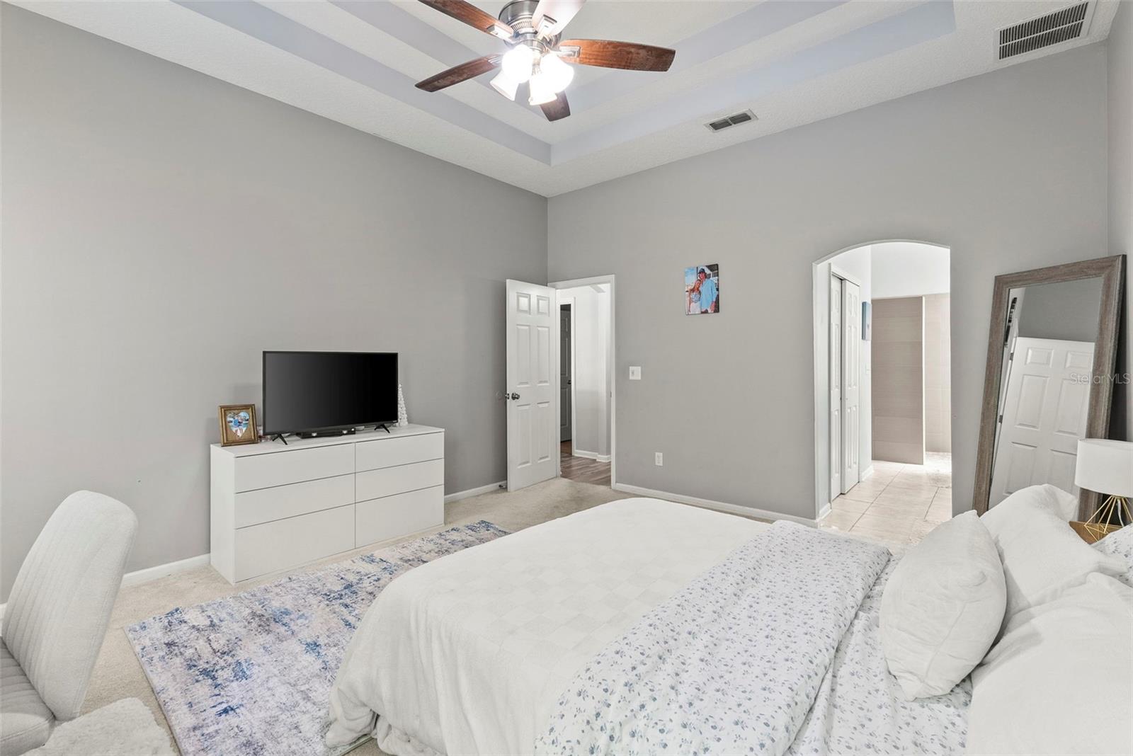 Image 15 of 34 For 724 Candlebark Drive