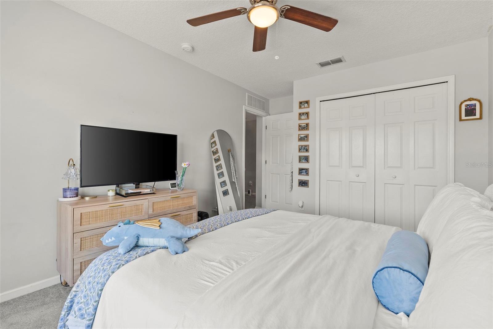 Image 20 of 34 For 724 Candlebark Drive