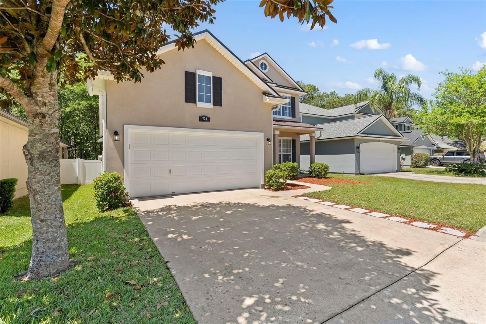 Image 3 of 34 For 724 Candlebark Drive