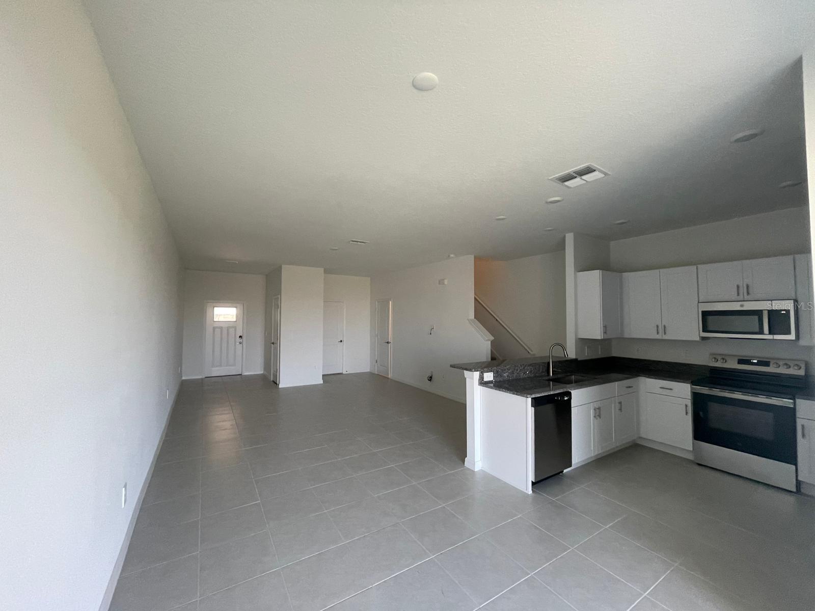 Image 7 of 28 For 32046 Spiceberry Street
