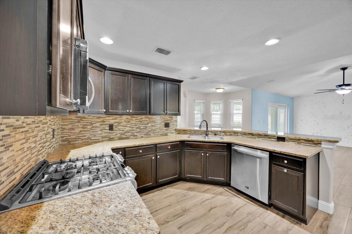 Image 8 of 28 For 114 Dolcetto Drive