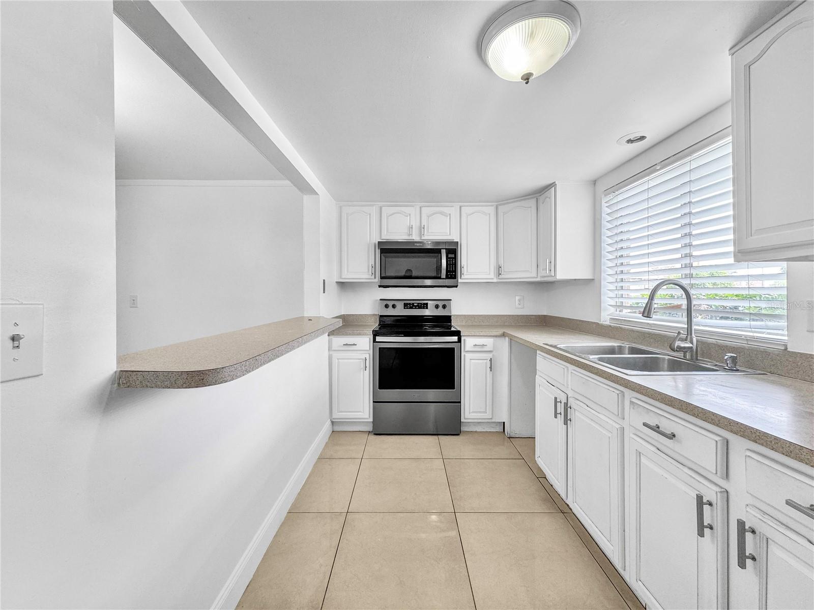 Image 9 of 18 For 8608 Huron Court 57