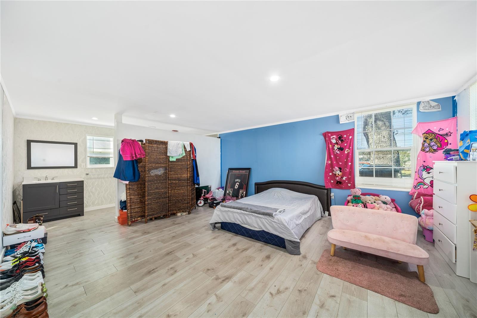 Image 15 of 34 For 4424 Morris Drive