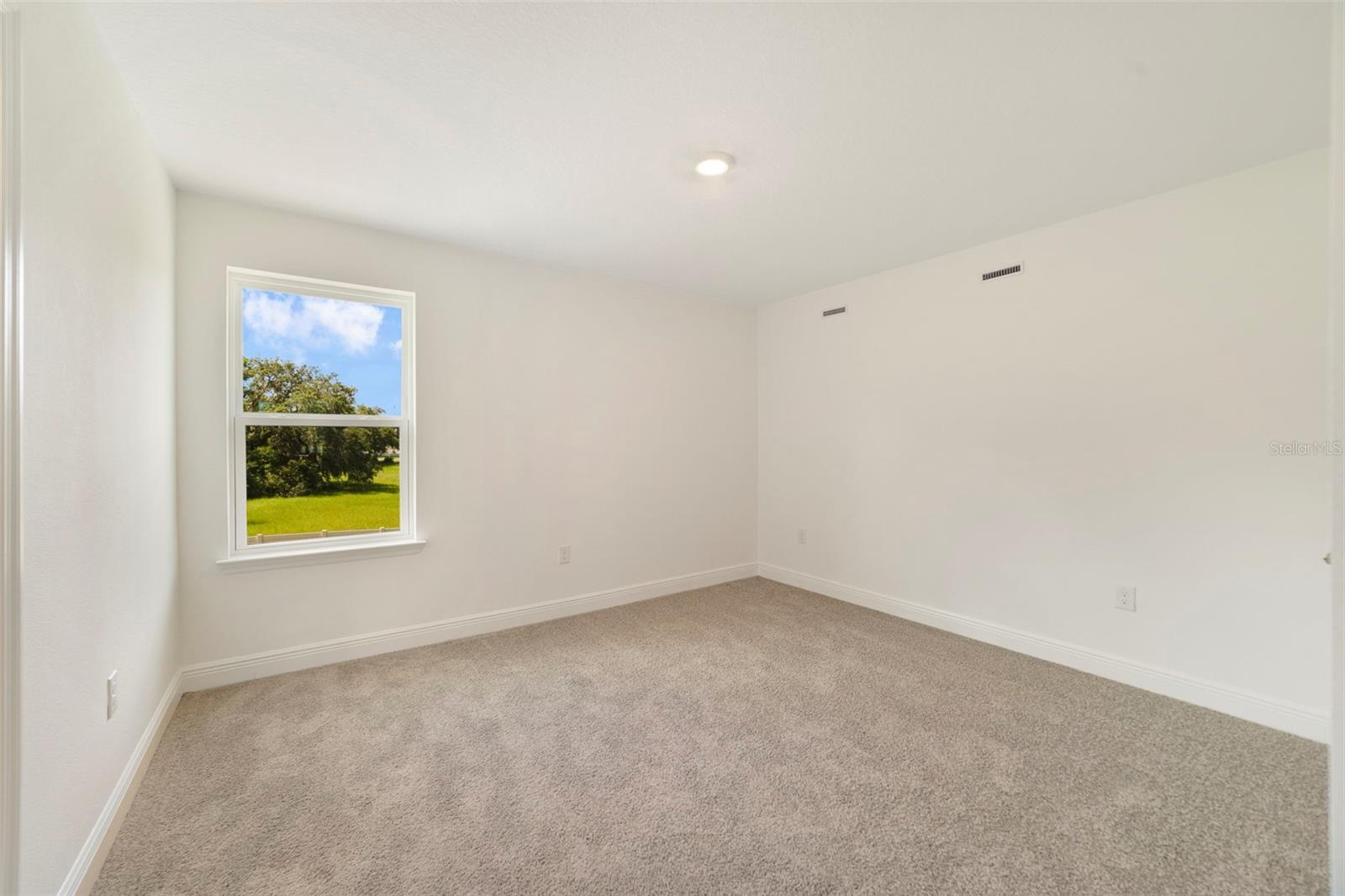 Image 24 of 27 For 3028 Water Clover Court