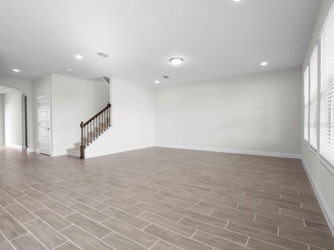 Image 11 of 41 For 16195 Point Rock Drive