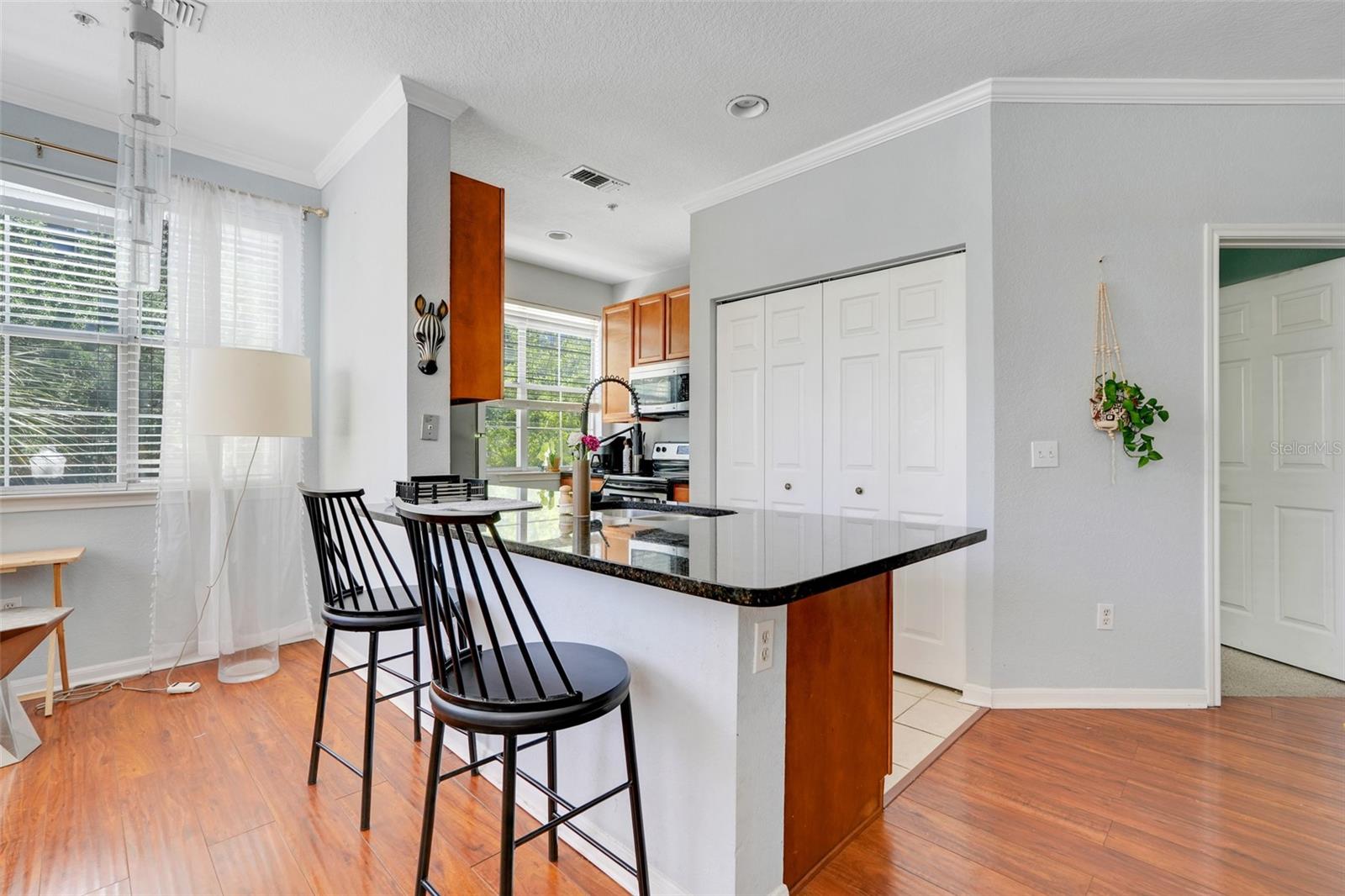 Image 10 of 20 For 860 Orange Avenue 226