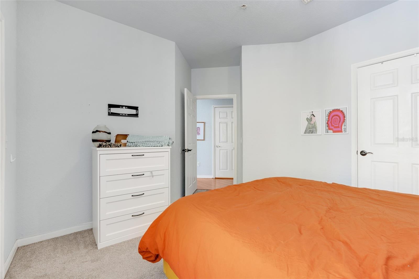 Image 15 of 20 For 860 Orange Avenue 226