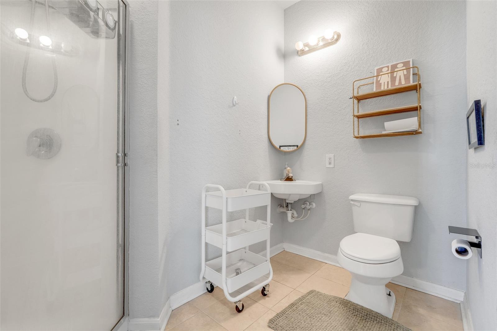 Image 20 of 20 For 860 Orange Avenue 226
