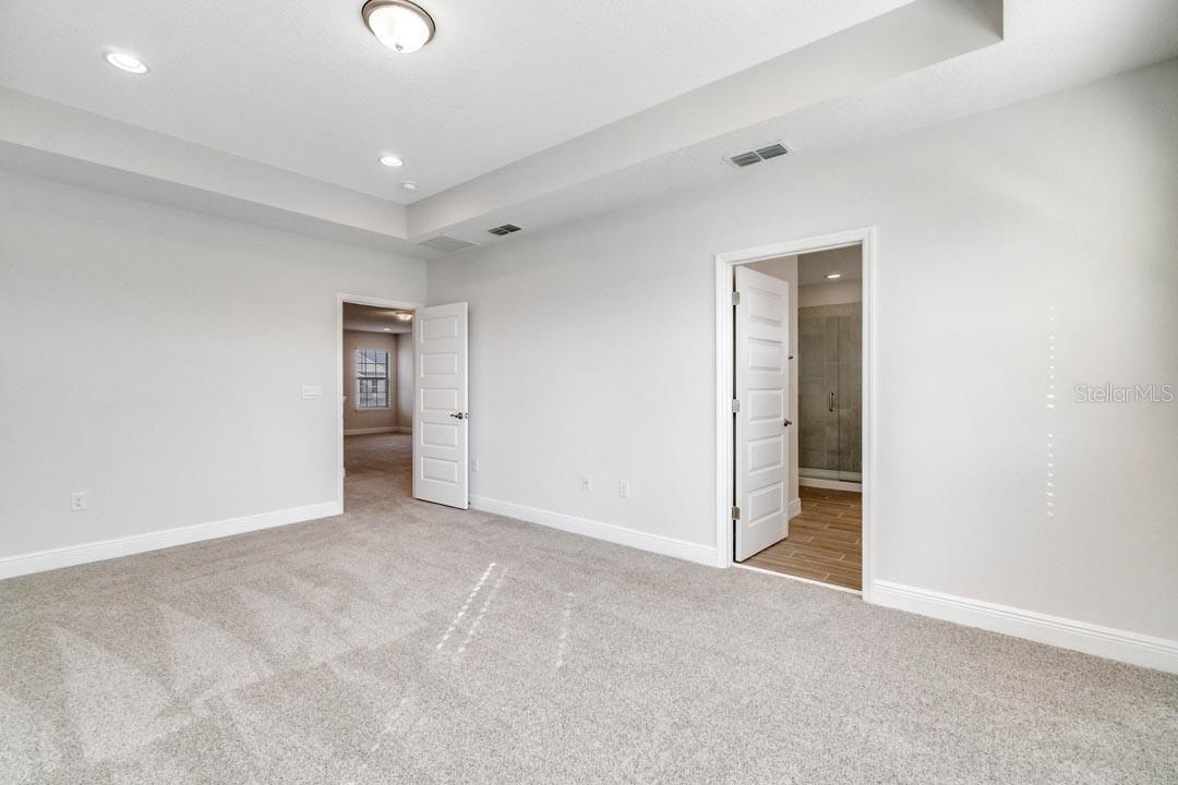 Image 32 of 48 For 11009 Hollow Bay Drive
