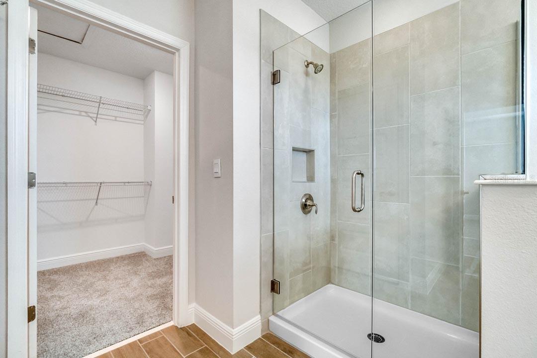 Image 35 of 48 For 11009 Hollow Bay Drive