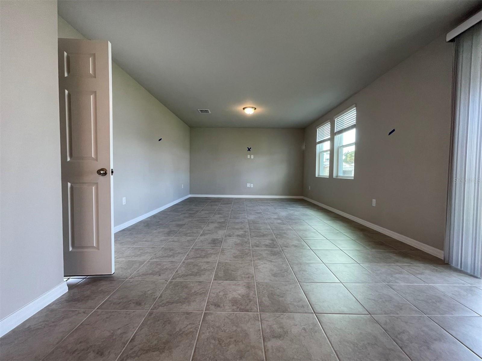 Image 4 of 18 For 596 Sun Warbler Way