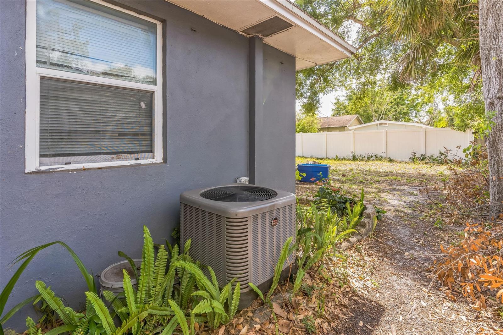 Image 11 of 38 For 3424 19th Street N