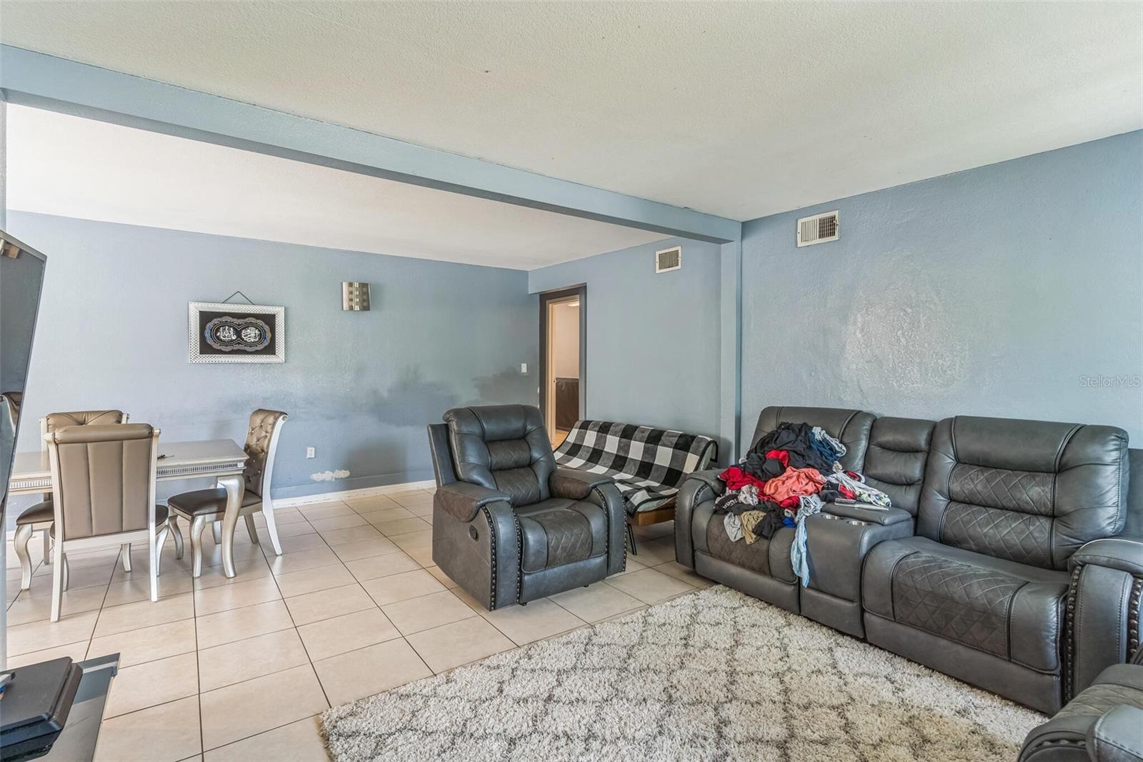 Image 16 of 38 For 3424 19th Street N