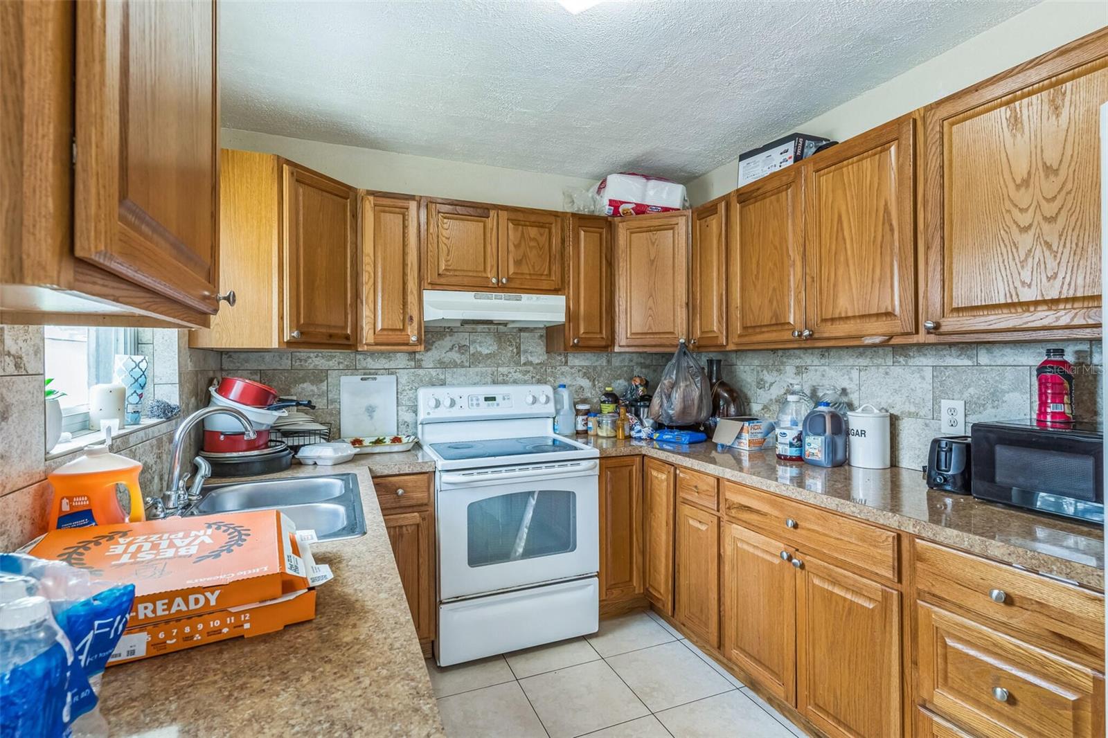 Image 21 of 38 For 3424 19th Street N