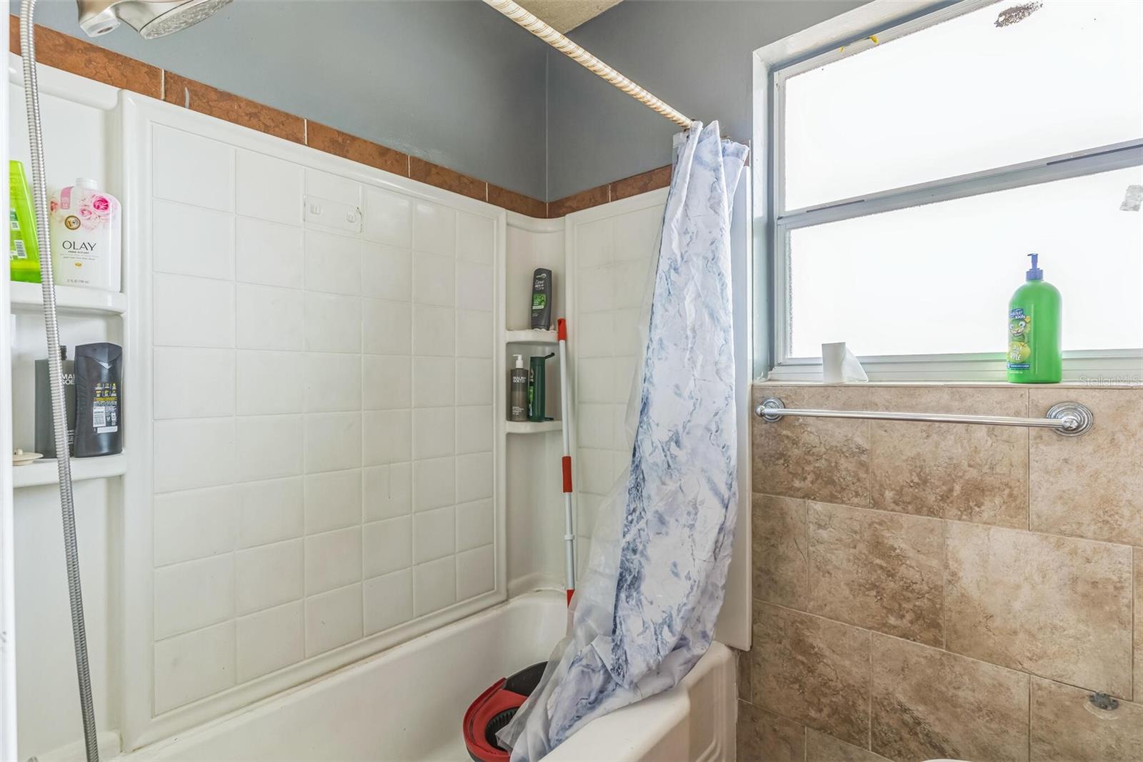 Image 32 of 38 For 3424 19th Street N