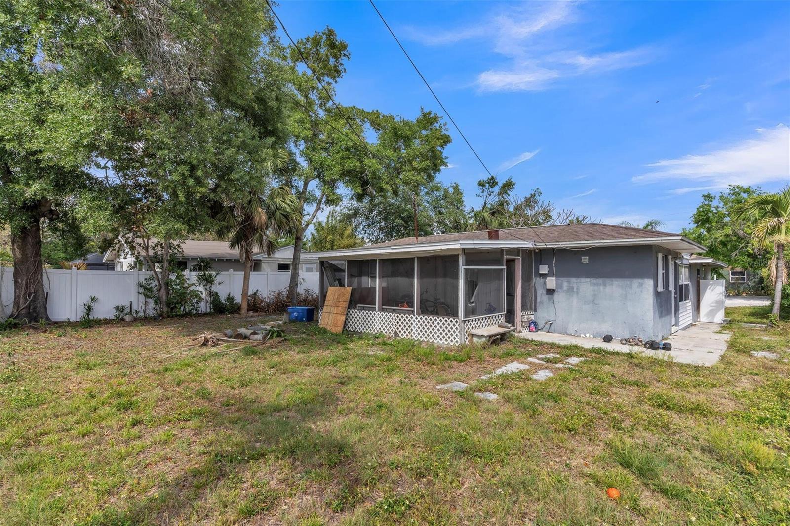 Image 8 of 38 For 3424 19th Street N